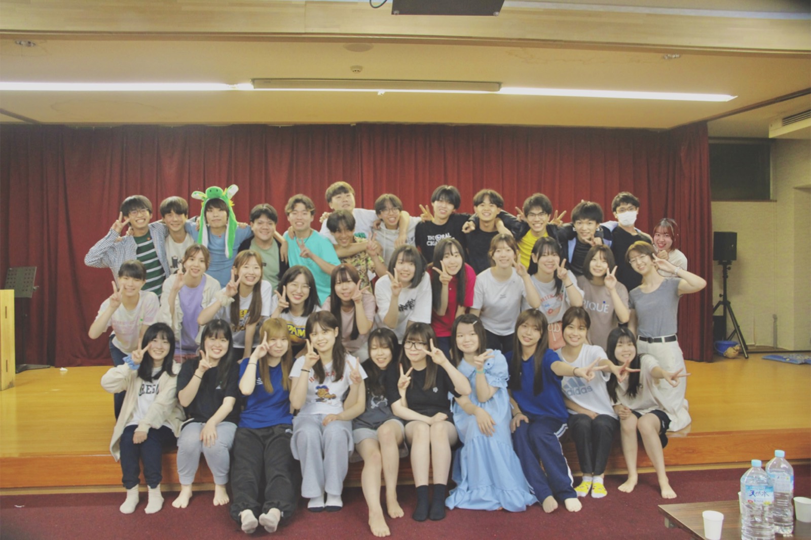 49 photo
